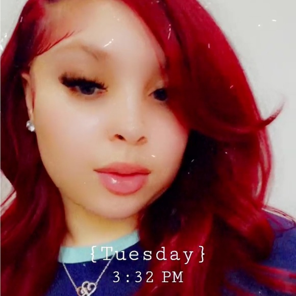 13x6 straight red wig - Picture 3 of 3